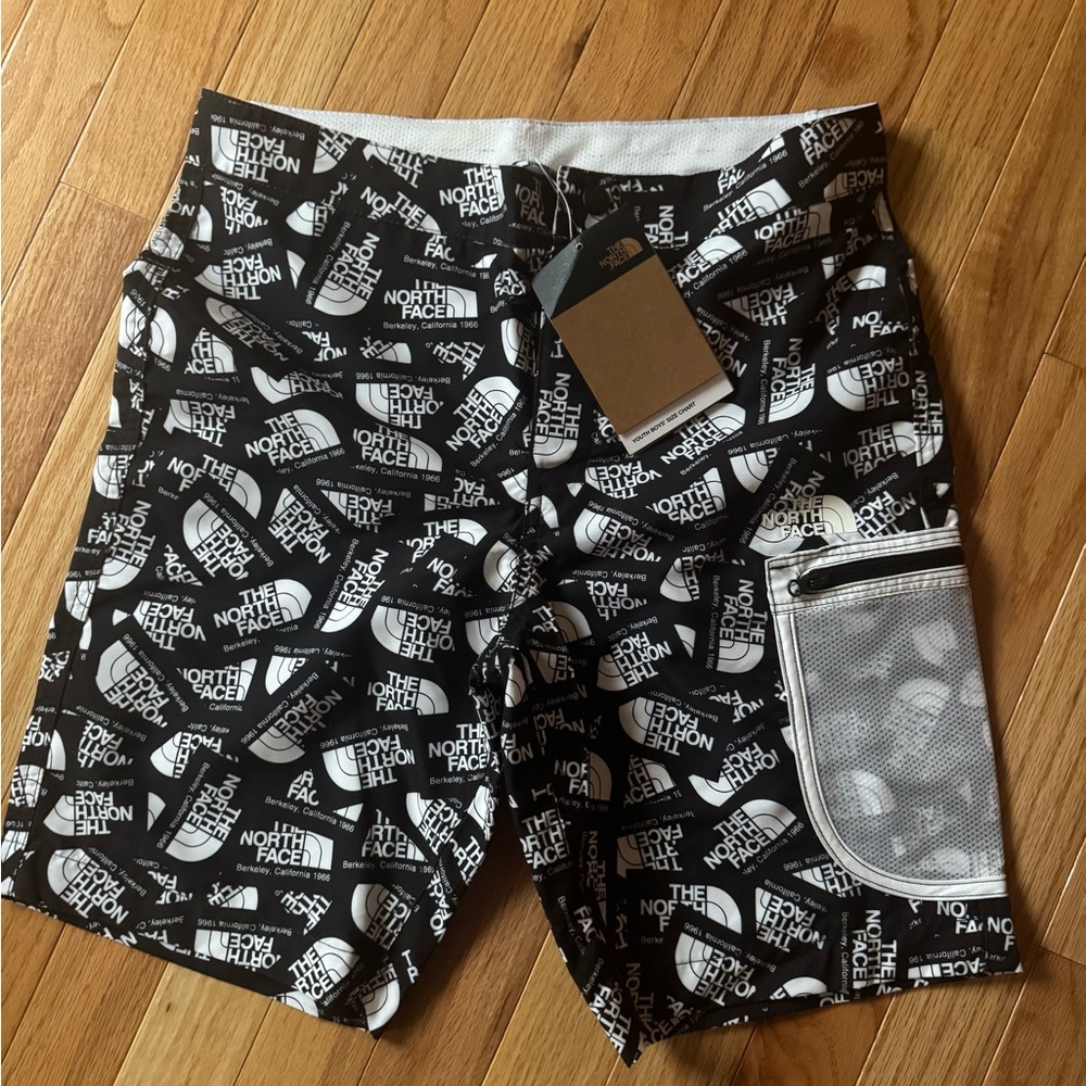 The North Face Boys Black Shorts